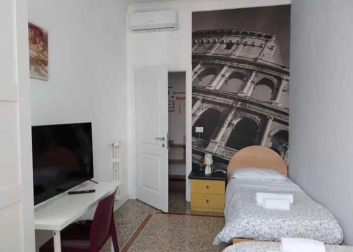 Lo Sguardo Sui Re Pensión 4*